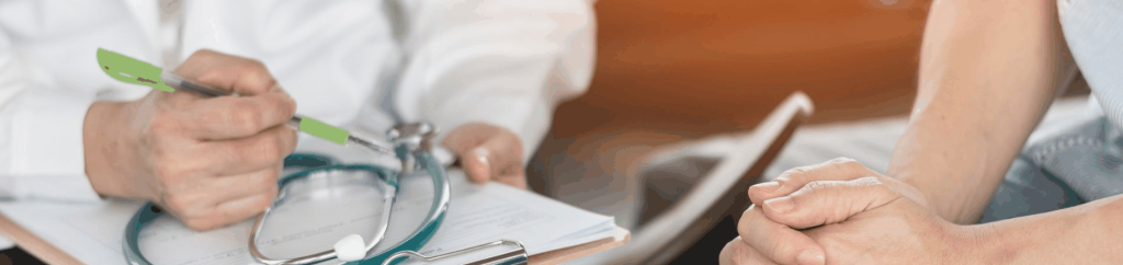 pessoa num consultório médico
